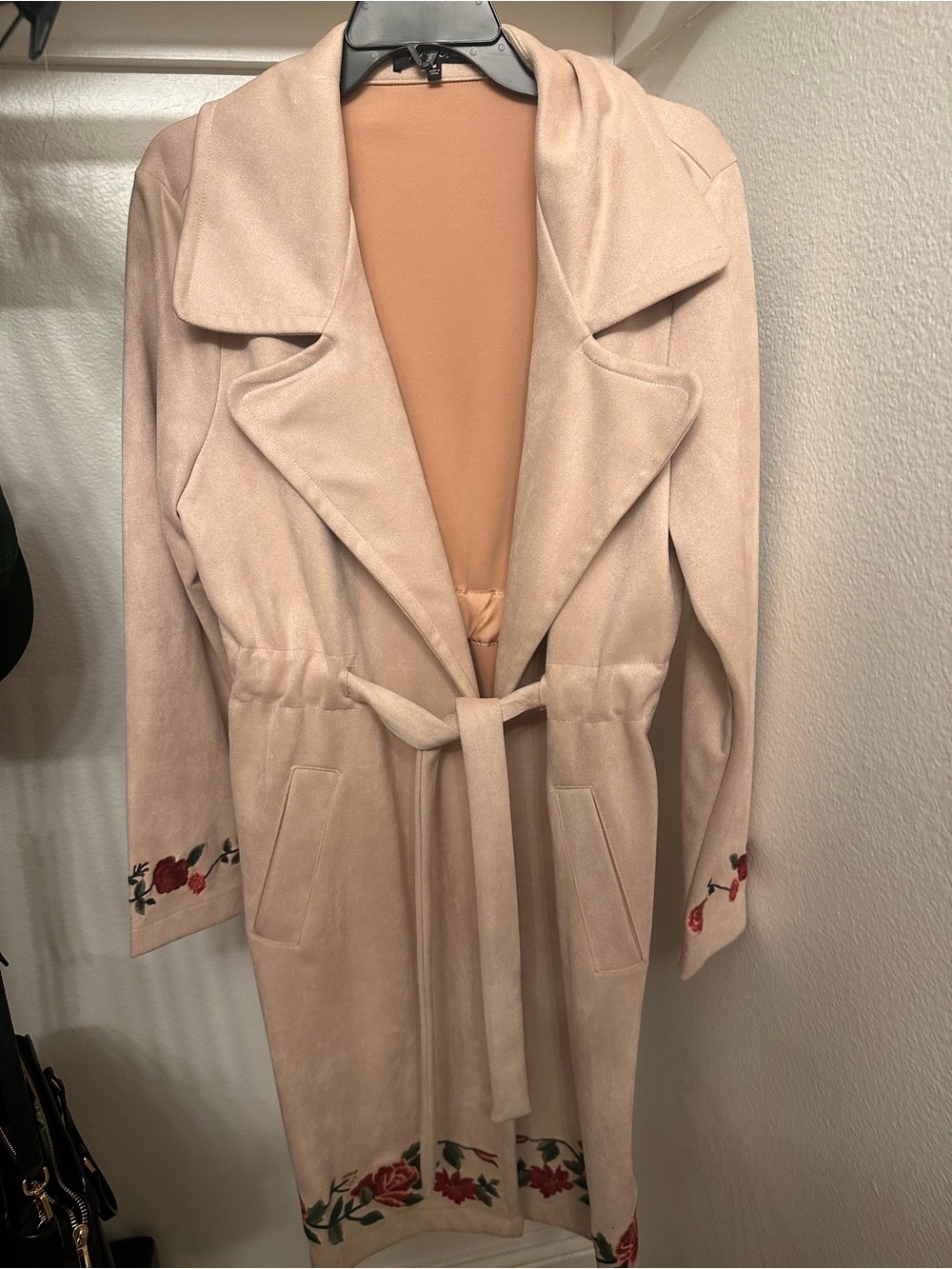 Women's Soft Pink Floral-Embroidered Trench Coat